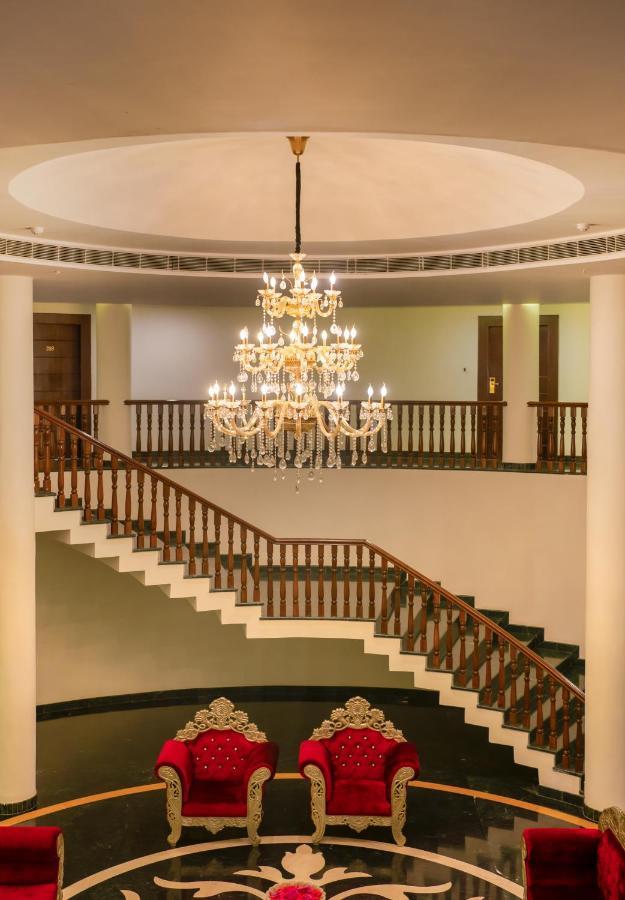 Spectrum Resort&Spa Udaipur Exterior foto