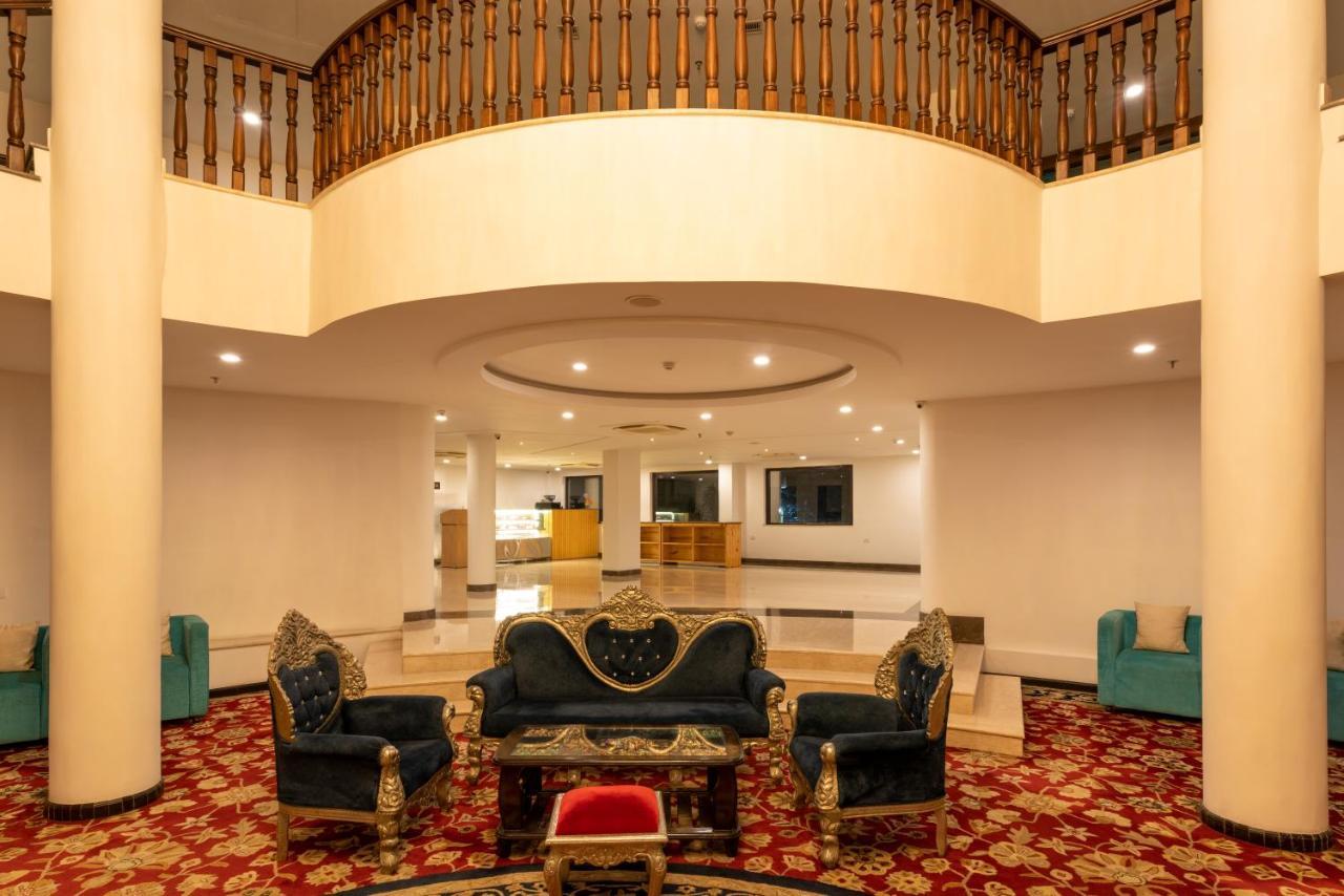 Spectrum Resort&Spa Udaipur Exterior foto